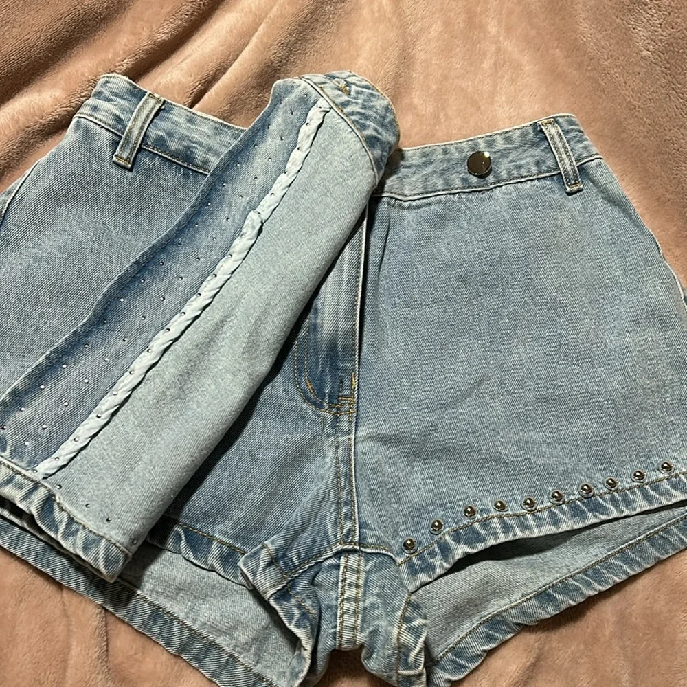 SHEIN Jean skort - Picture 3 of 7